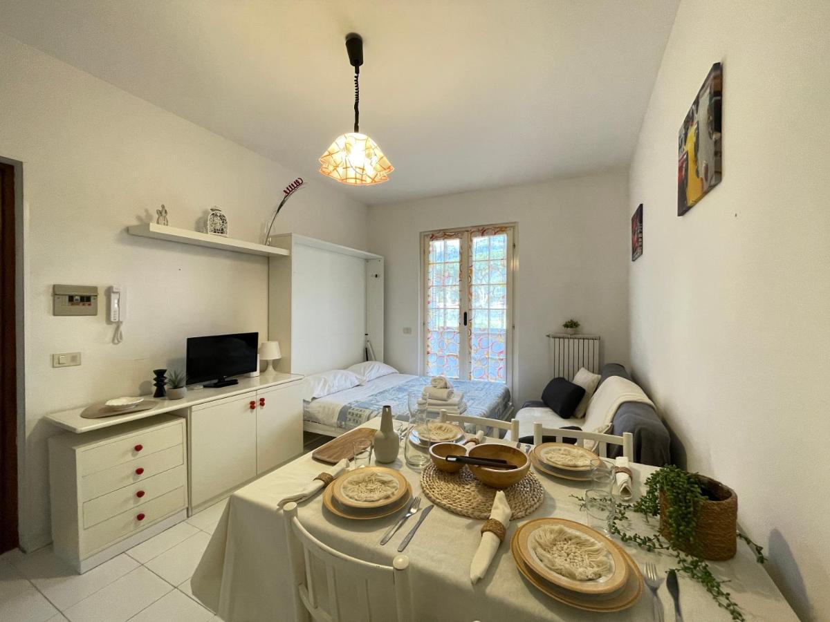 Zona Poeti - Relax In Piscina - Free Parking Apartment Loano Exterior foto