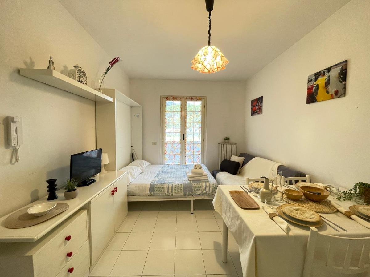 Zona Poeti - Relax In Piscina - Free Parking Apartment Loano Exterior foto