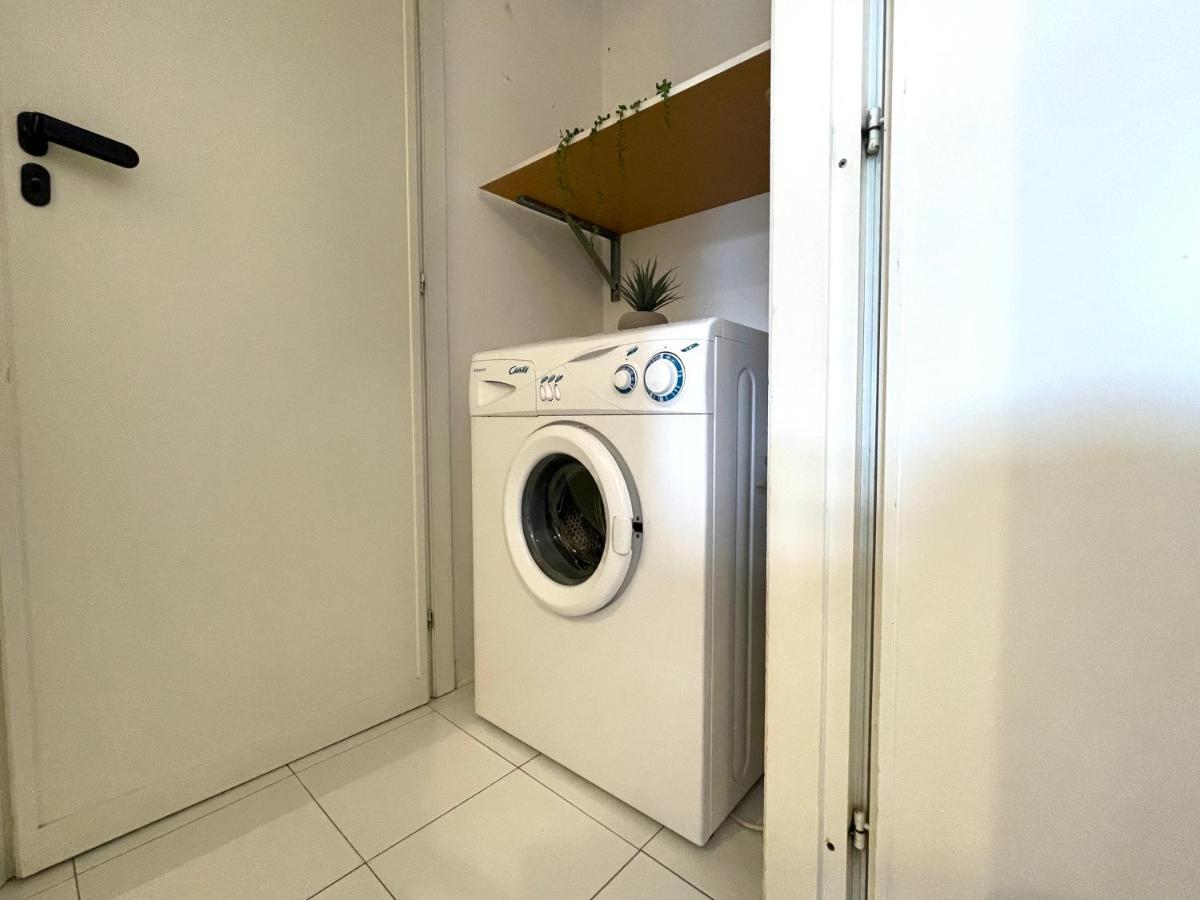 Zona Poeti - Relax In Piscina - Free Parking Apartment Loano Exterior foto